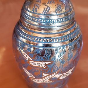 Keepsake Cremation Urn